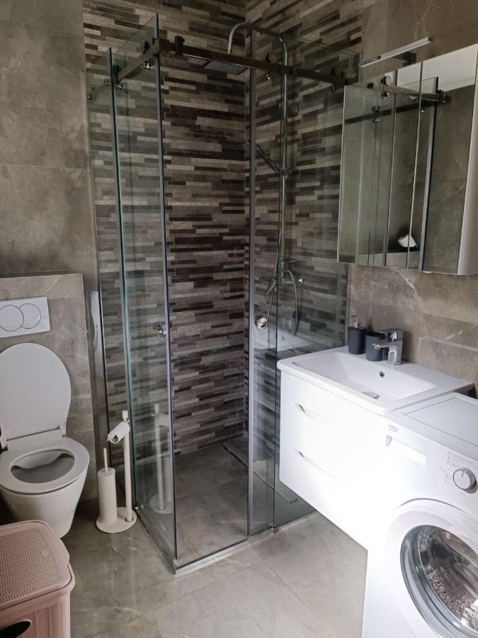 Luna Apartment Kotor Eksteriør billede