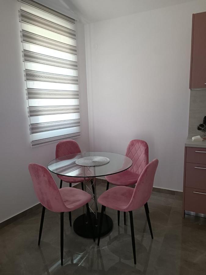 Luna Apartment Kotor Eksteriør billede