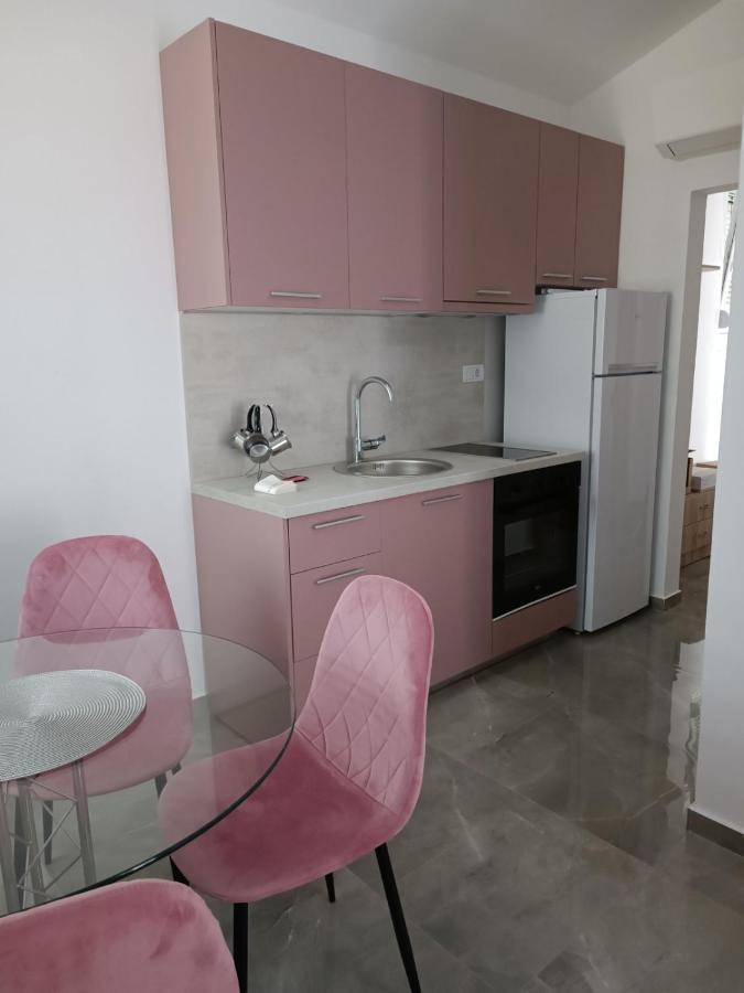 Luna Apartment Kotor Eksteriør billede